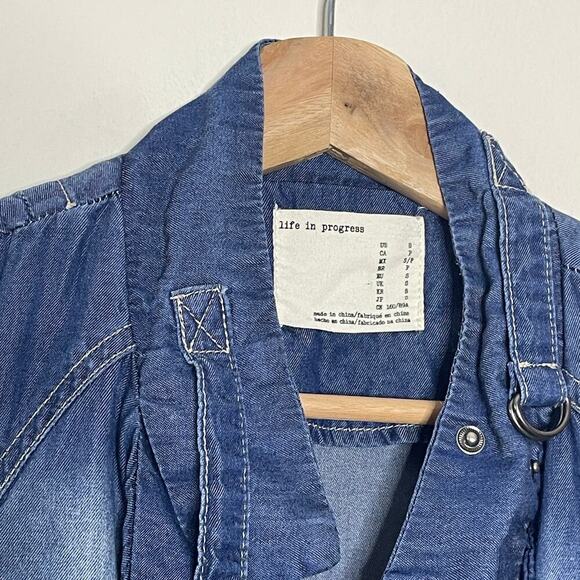 LIFE IN PROGRESS CHAMBRAY CROP JACKET SIZE S - Picture 5 of 12